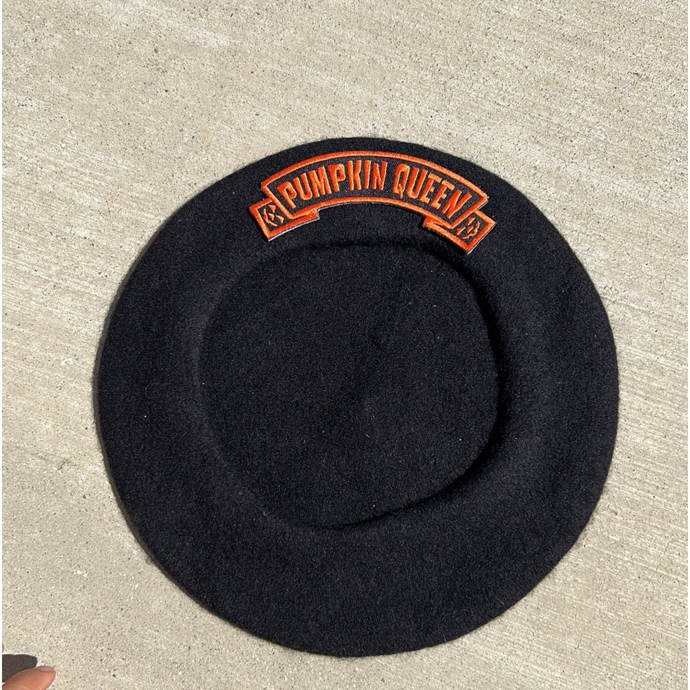 Goth Halloween Pumpkin Queen beret hat